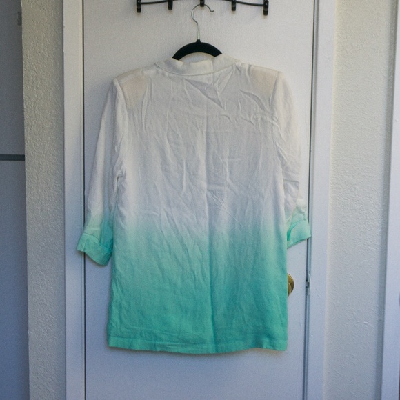 EUC MINKPINK Great White Dip Dye Blazer - Picture 6 of 6
